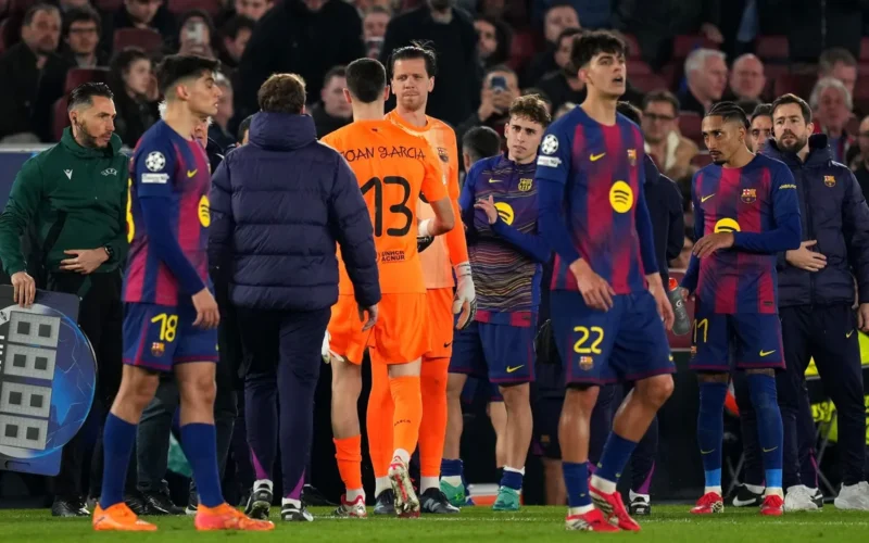 موقف ثنائي برشلونة من المشاركة بعد الإصابة المفاجئة ضد نيوكاسل يونايتد